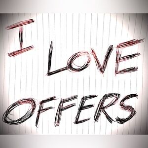 💵💰I LOVE OFFERS💰💵 Big offers, Medium offers, Small offers! Shoot me an offer!